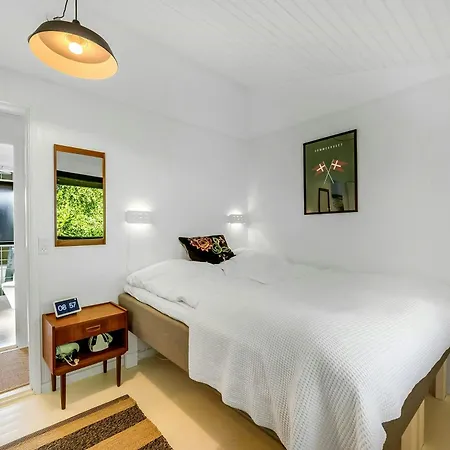 Summer House In Houstrup With Scenic Views *