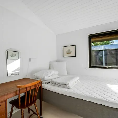 Summer House In Houstrup With Scenic Views Nørre Nebel