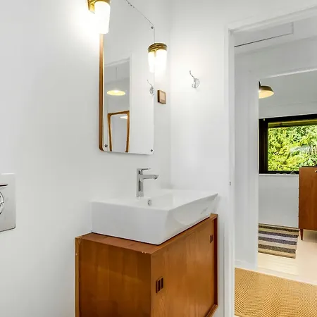 Summer House In Houstrup With Scenic Views *